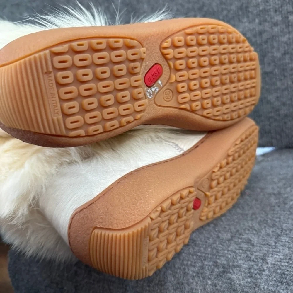 NWB Oscar Sport Italy Womens 9 Goat Fur Apres Ski Boots White Handmade Luxury